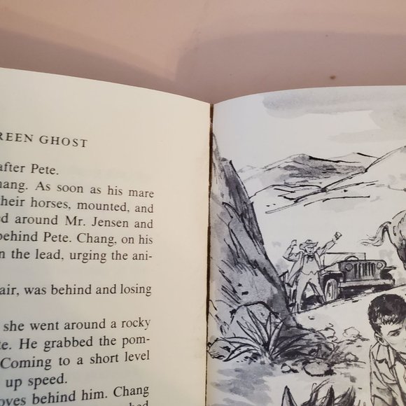 3 Investigators Mystery Series Alfred Hitchcock 1965 Mystery Green Ghost Book HC - Picture 7 of 9